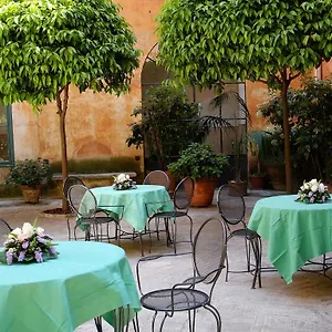 Casa Di Santa Francesca Romana A Ponte Rotto Gæstehus